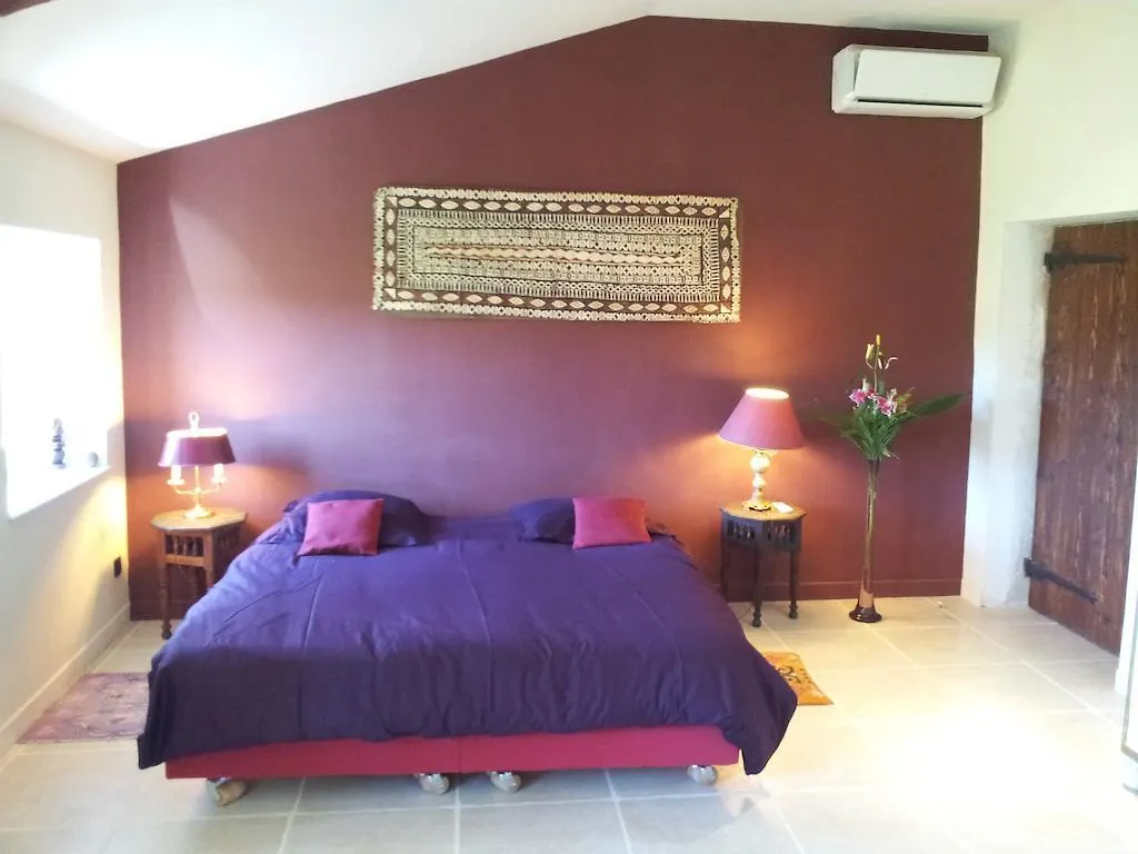 La Bastide Des Cedres Bed & Breakfast Saint-Pantaleon-les-Vignes 0*,  France