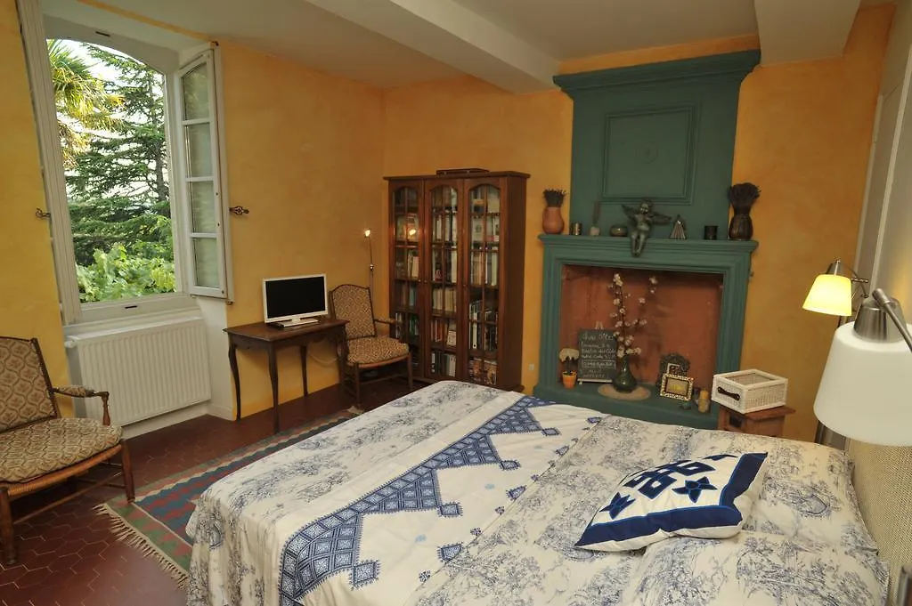 La Bastide Des Cedres Bed & Breakfast Saint-Pantaleon-les-Vignes
